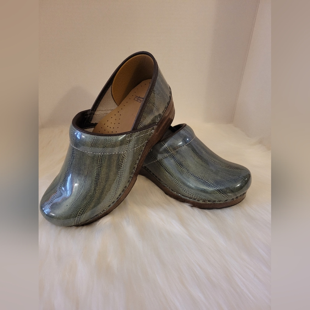 Dansko Clog